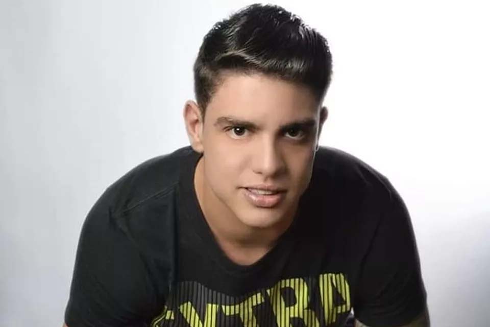 Mais um cantor sertanejo morre em acidente: Guilherme Palaia, 26 anos