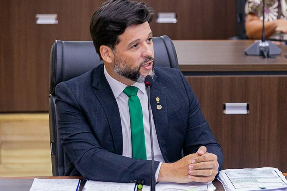 Delegado Camargo denuncia atraso de repasses da SESAU ao Hospital Santa Marcelina e alerta para risco de colapso