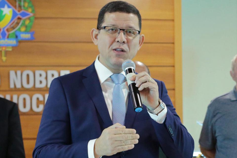 Rondônia é um dos poucos Estados que podem abrir mão de parte do ICMS dos combustíveis