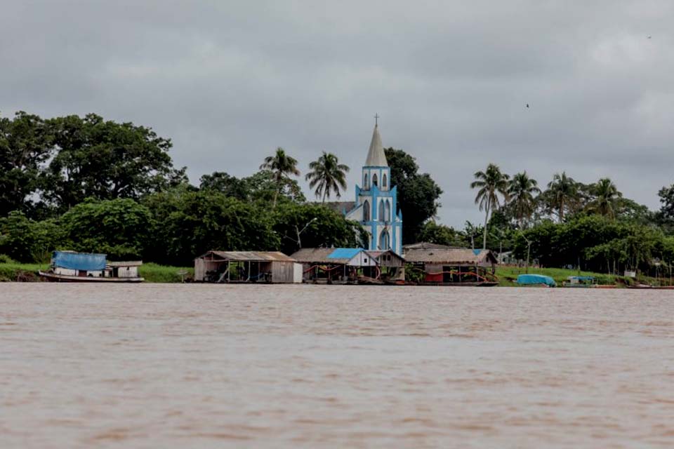 Nível do rio Madeira recua em 6 centímetros nas últimas 24 horas; comunidades afetadas seguem assistidas pela Prefeitura de Porto Velho