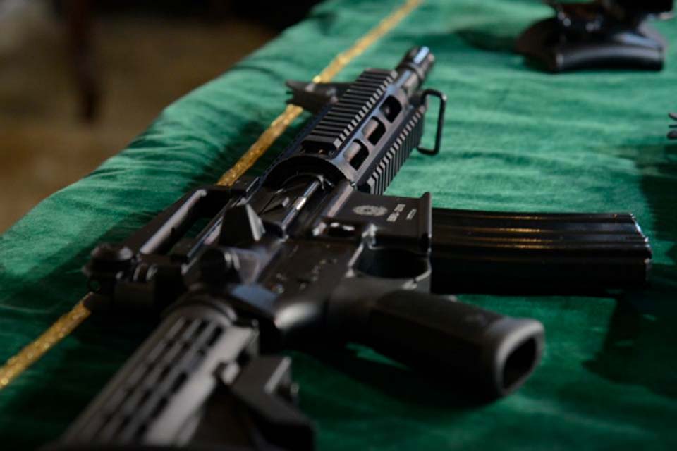 PM apreendeu 500 fuzis este ano em ações contra o crime organizado