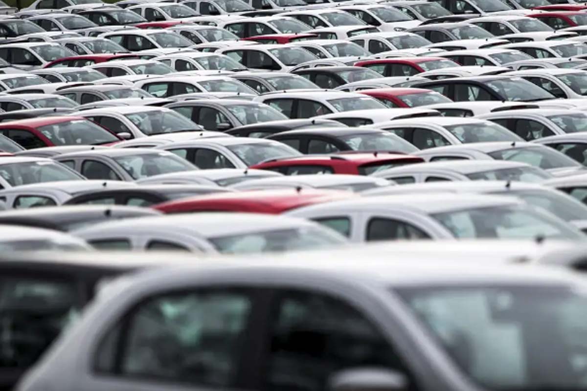 Emplacamentos de veículos cresceram 10% em julho
