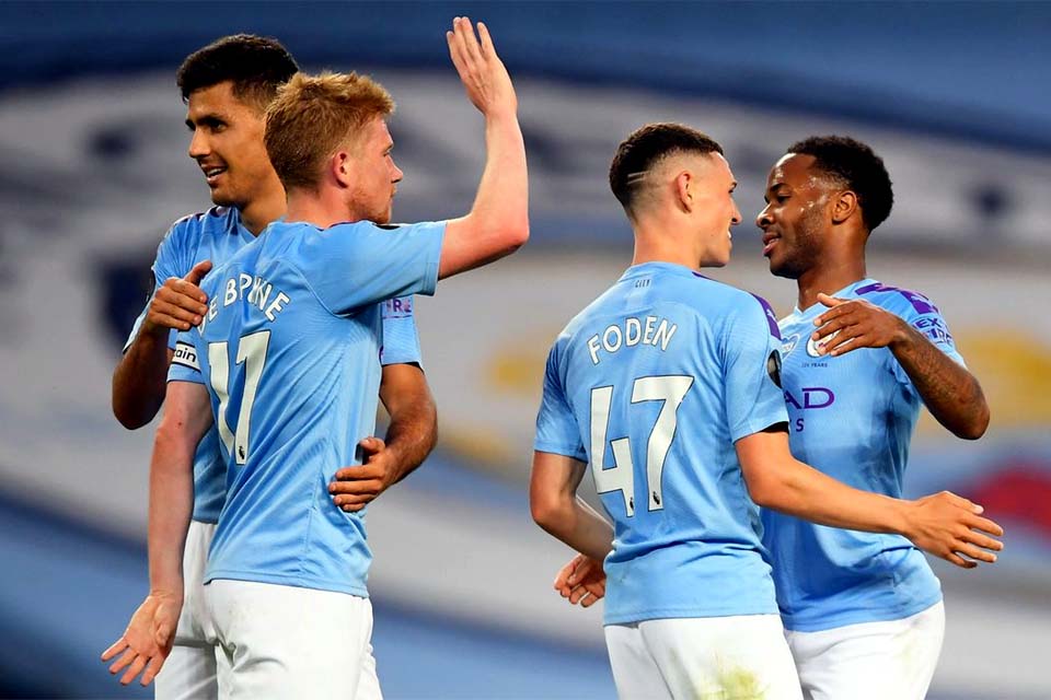 Redução da punição ao Manchester City gera polêmica na Inglaterra