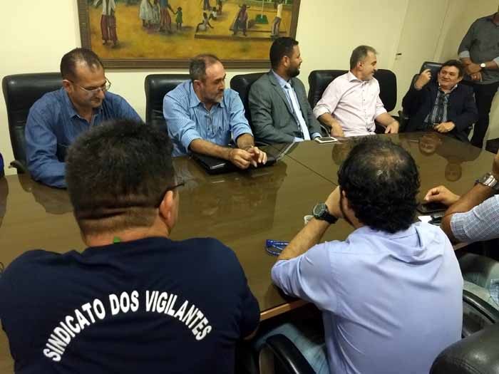 Acórdão referenda decisão e mantém suspensão do contrato de vigilância eletrônica em Porto Velho