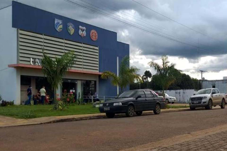 Mulher denuncia ameaças e extorsão após desacordo financeiro