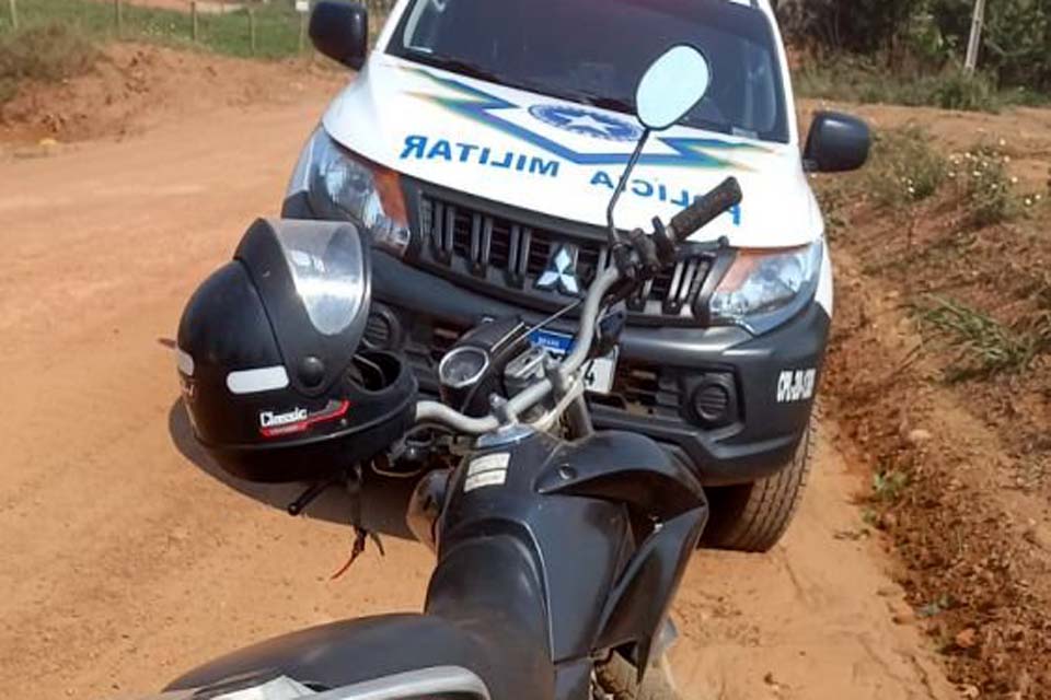 PM de Alvorada em patrulhamento localiza moto furtada em Presidente Médici