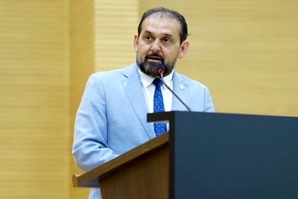 Laerte Gomes destina R$ 342 mil para aquisição de ambulância Tipo C em Guajará-Mirim