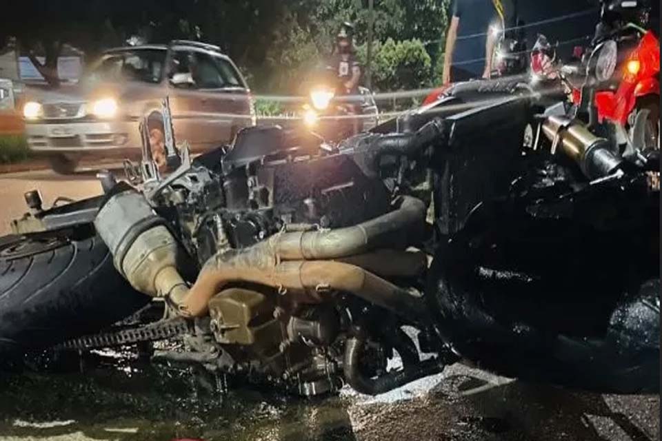 Acidente envolvendo motos deixa três feridos na BR-364