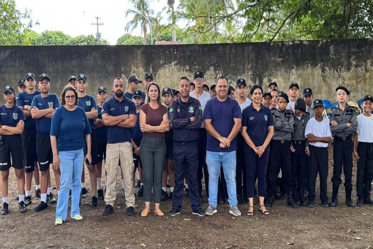 Pré-candidata a deputada estadual Noeli Deiró quer ampliar projeto da Polícia Militar Mirim