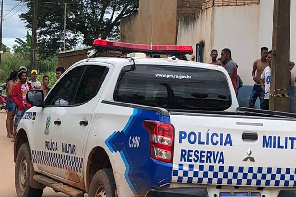 Vigilante impede criminosos de esfaquear adolescente em escola na zona leste