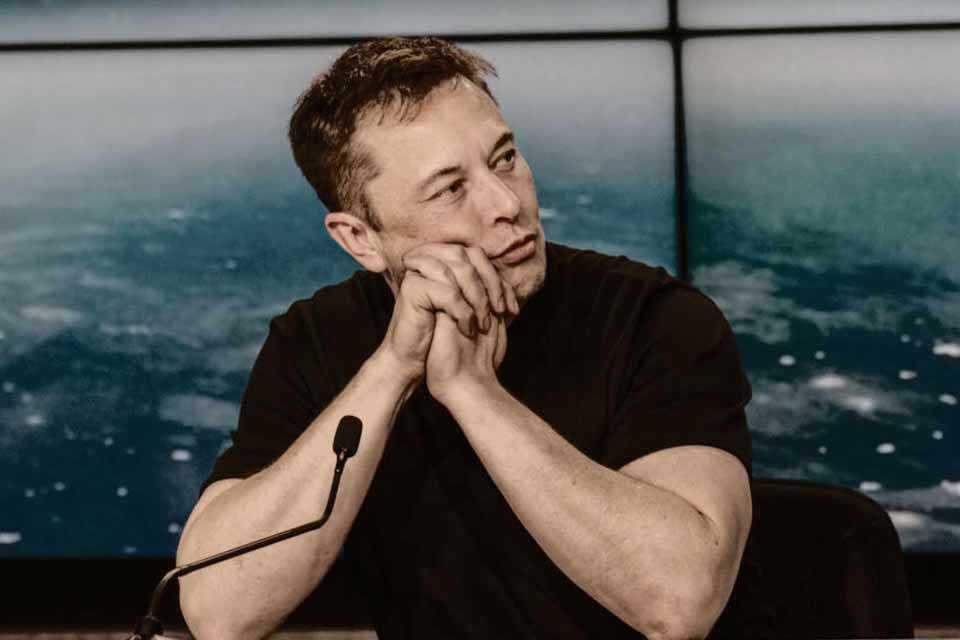 Após queda de ações, Elon Musk deixa de ser o 2º mais rico do mundo