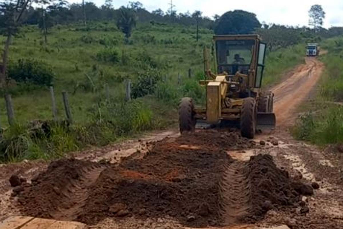 SEMOSP intensifica manutenção de estradas rurais para garantir acesso durante período chuvoso