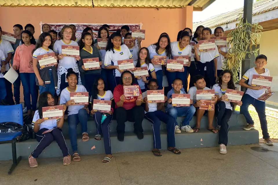 Exposição que celebra cultura quilombola marca encerramento de oficina de fotografia em Pimenteiras