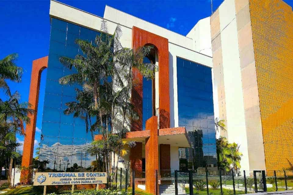 Câmara de Vereadores: TCE de Rondônia barra pregão de R$ 200 mil e trava habilitação de empresa