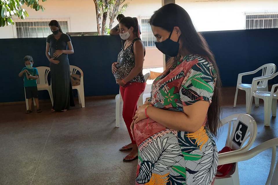 Programa “Mamãe Cheguei” do governo do Estado contempla gestantes do município