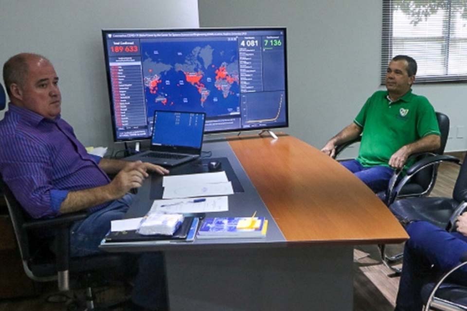 Prefeito autoriza realização de feira no domingo com diversas restrições