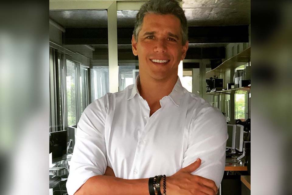 Márcio Garcia é cotado para substituir Huck na Globo