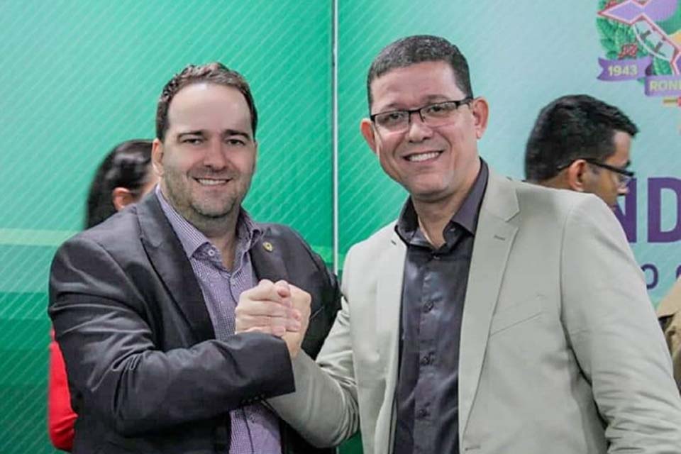 Povo foi às ruas em Rondônia; Redano destaca parceria da ALE com o Governo do Estado; e mais 100 mil doses de vacina contra a COVID-19