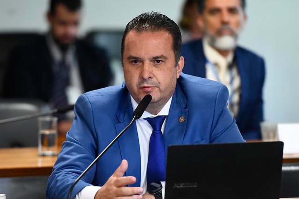 Deputado Luís do Hospital defende maior diálogo sobre concessão da BR-364 durante audiência no Senado