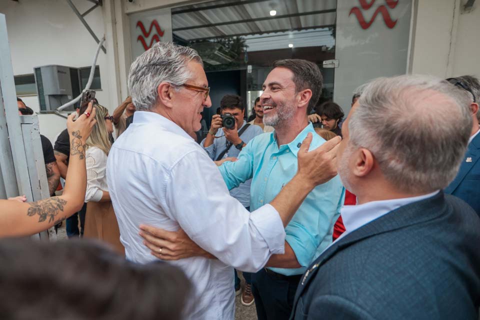 Prefeitura de Porto Velho avança na saúde com assinatura da compra do Hospital Universitário Municipal