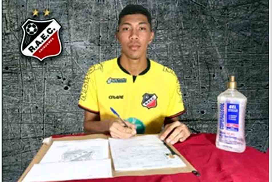 Real Ariquemes anuncia renovação com goleiro Evan