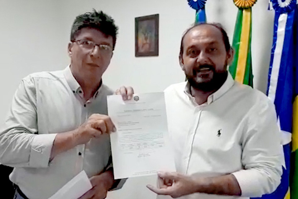 Laerte Gomes anuncia mais de R$ 400 mil em emendas para atender Presidente Médici