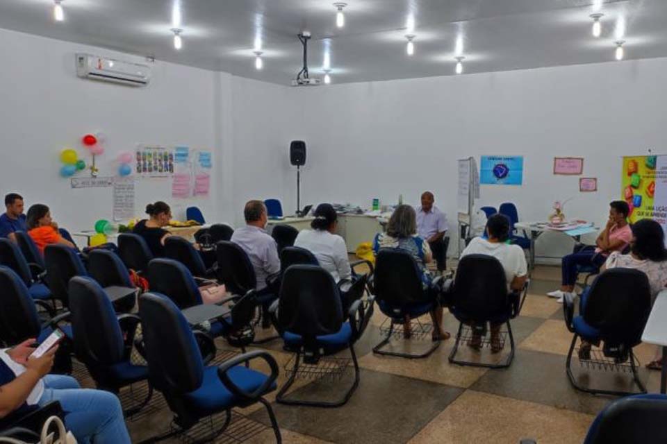 Professores do 1⁰ ao 5⁰ ano participam de capacitação do projeto Jovens Empreendedores Primeiros Passos