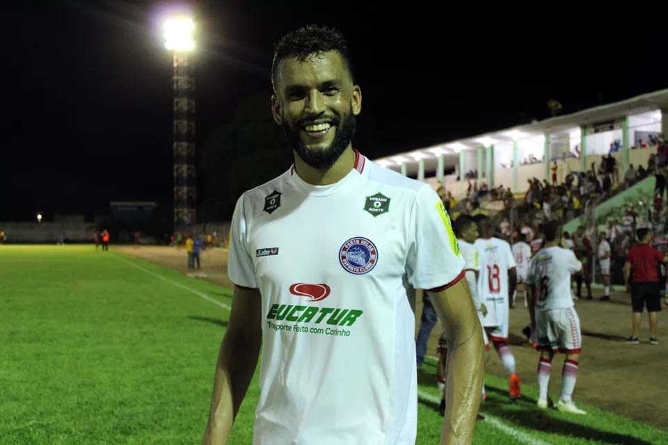 Zagueiro com passagens por clubes de Rondônia anuncia aposentadoria