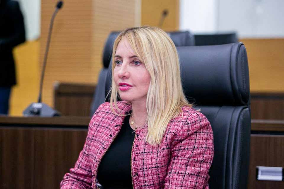 Ieda Chaves solicita providências da Sesau diante da falta de neuropediatras em Rondônia