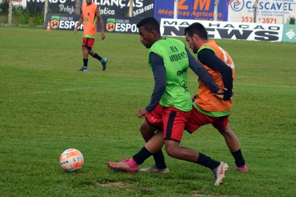 Everton Goiano ajusta Real Ariquemes para duelo em Nova Mamoré