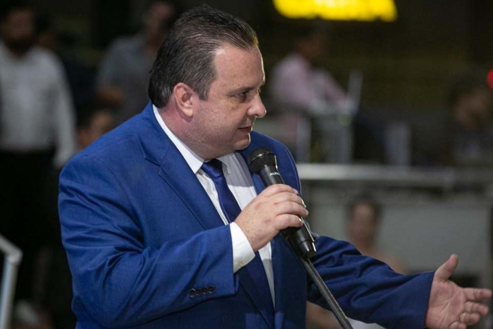 Isenção do IPVA para PcD aumenta para R$ 120 mil com indicação do deputado Luís do Hospital