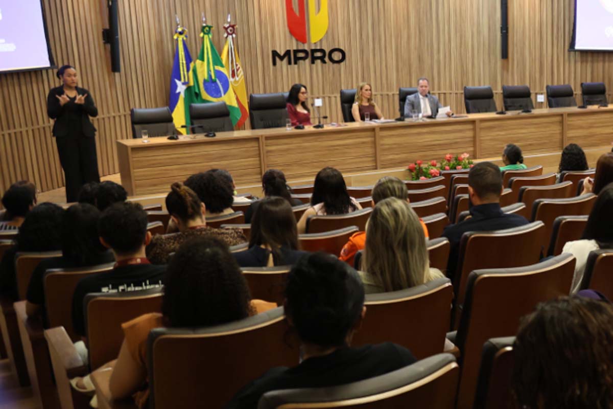 Em seminário, MPRO defende direito de pessoas LGBTQIAPN+ à vida sem discriminação