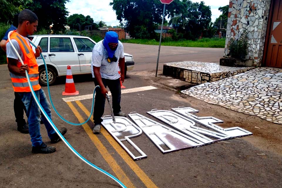 Porto Velho - Prefeitura sinaliza ruas no Conjunto 22 de Dezembro