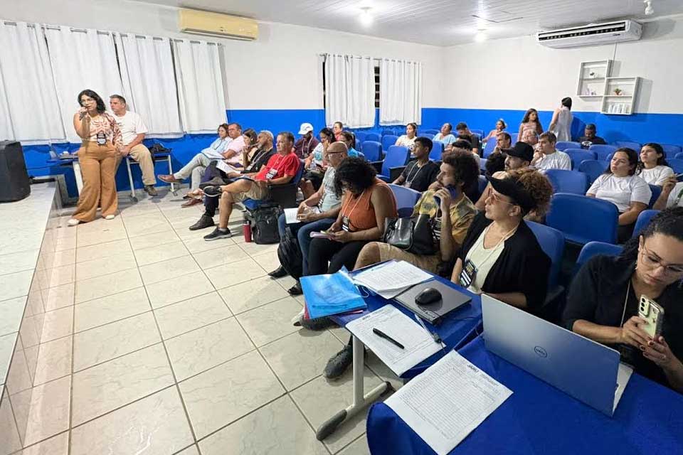 Conferência Municipal de Cultura reúne artistas e marca criação de Conselho Cultural