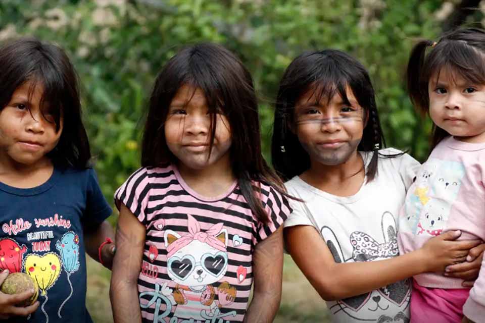 Ministério aperfeiçoa monitoramento de saúde de crianças indígenas