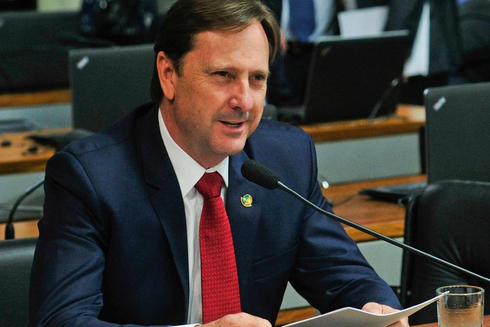 Senador Acir Grugacz propõe concessão multimodal para duplicação da BR 364