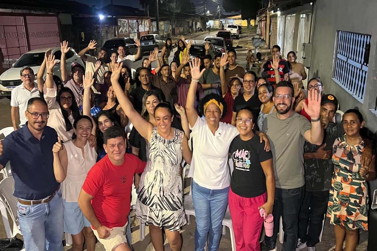  Sílvia Cristina, pré-candidata ao Senado, afirma ser contra a escala 6x1, em reuniões na capital