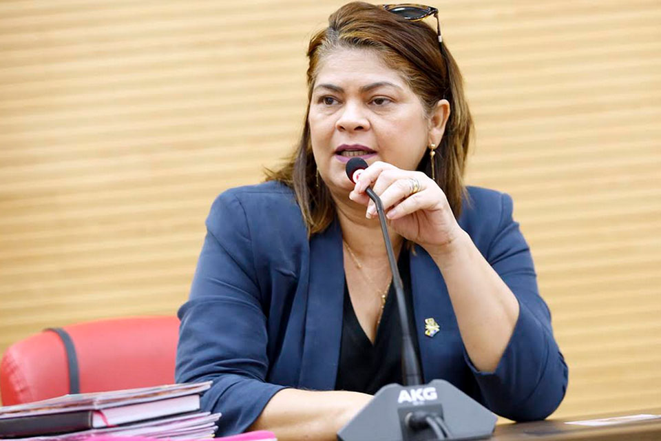 Deputada Cassia Muleta se posiciona a favor dos produtores de leite de Rondônia