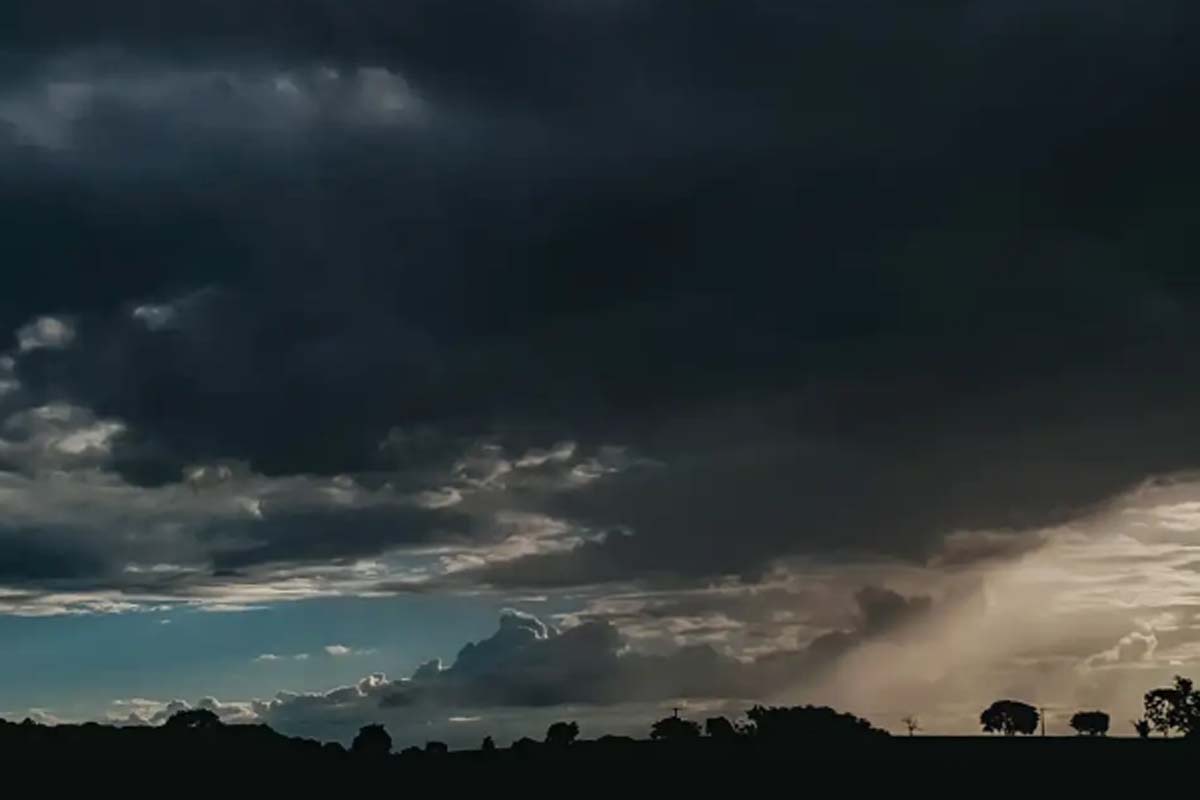 Inmet alerta para tempestades no Sudeste e Sul do país