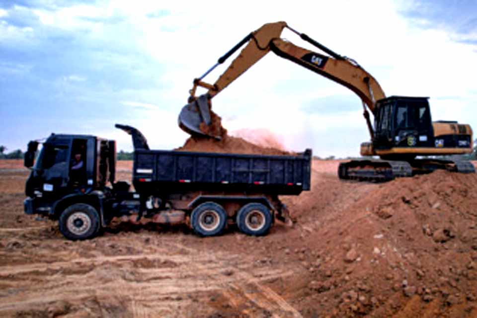 Desenvolvimento dos municípios é impulsionado pelo governo com obras nos espaços públicos entre 2019 e 2025