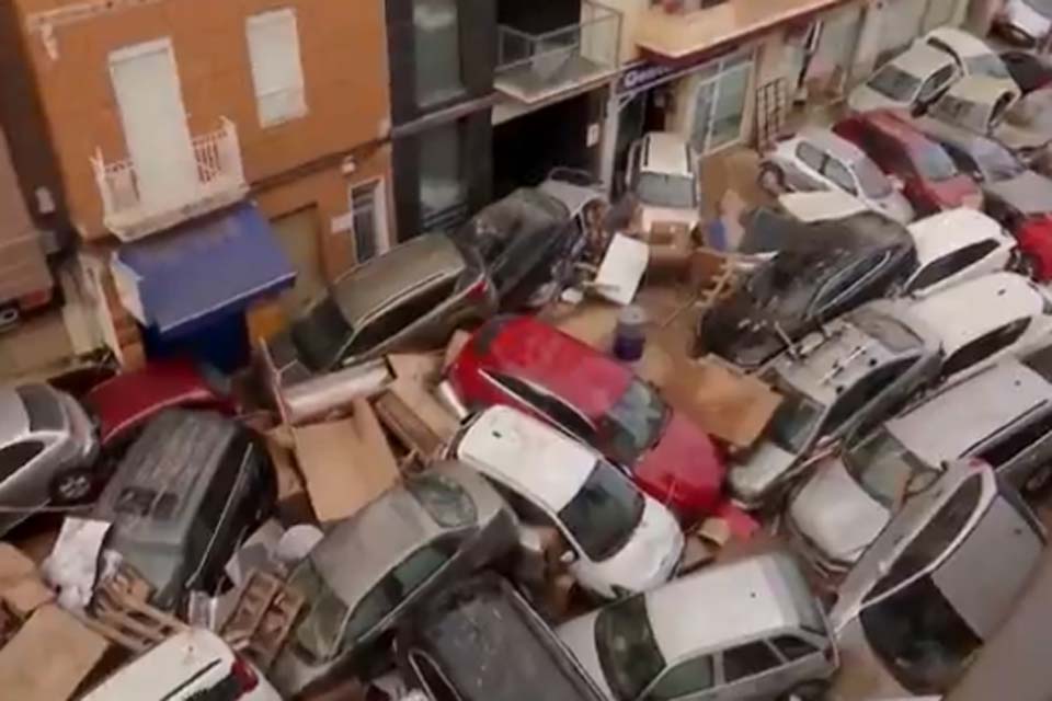 Crise climática pode provocar nova extinção em massa, diz pesquisador