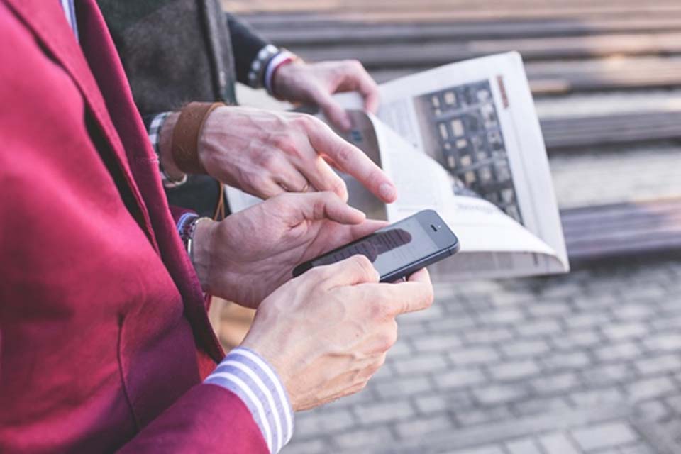 O perfil do brasileiro como terceiro país que mais gasta tempo conectado à internet