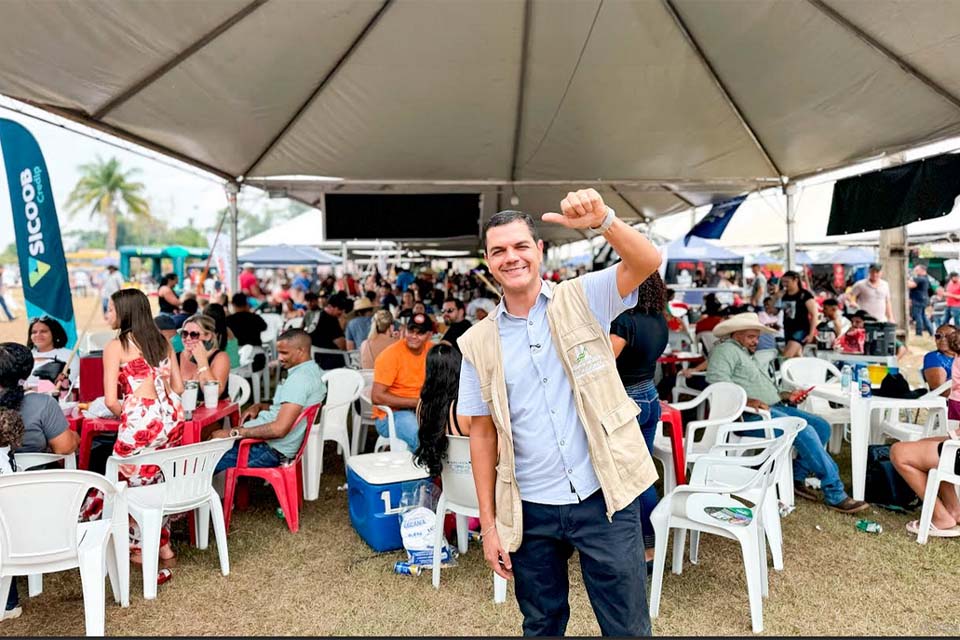 Cássio Gois prestigia 16º Festa da Linguiça, evento reuniu quase 20 mil pessoas em dois dias de celebração