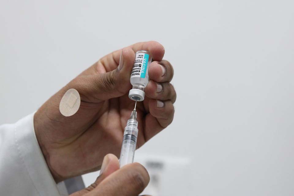 Anvisa autoriza ampliação da validade da vacina Comirnaty