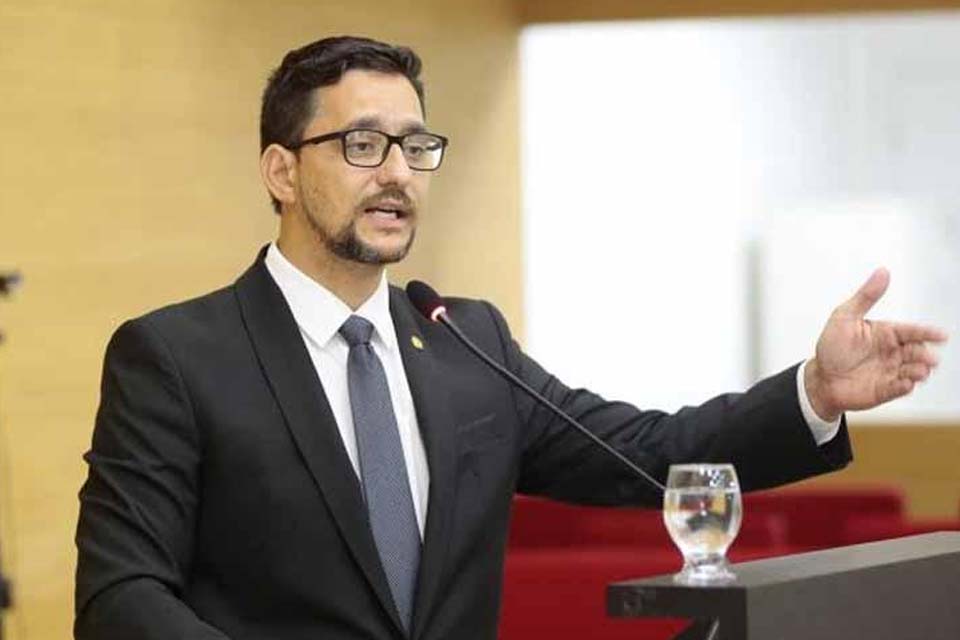 Anderson indica e SEJUS suspende visitas em presídios e unidades sócio educativas do Estado por conta do Coronavírus