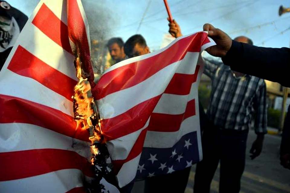 Embaixada dos EUA pede aos seus cidadãos que abandonem o Iraque