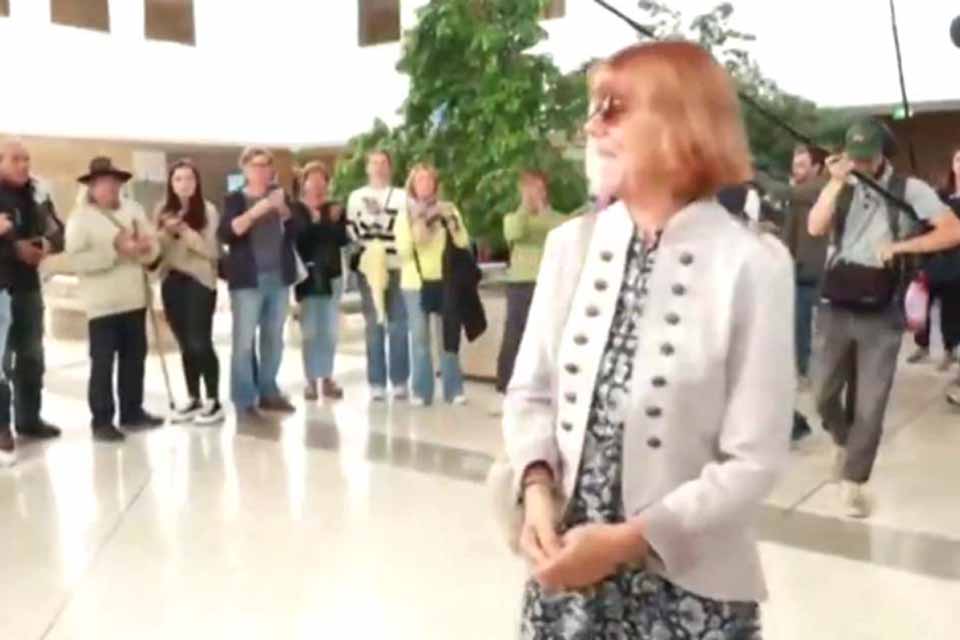 Governo da França reconhece falha que poderia ter evitado abuso de Gisèle Pelicot