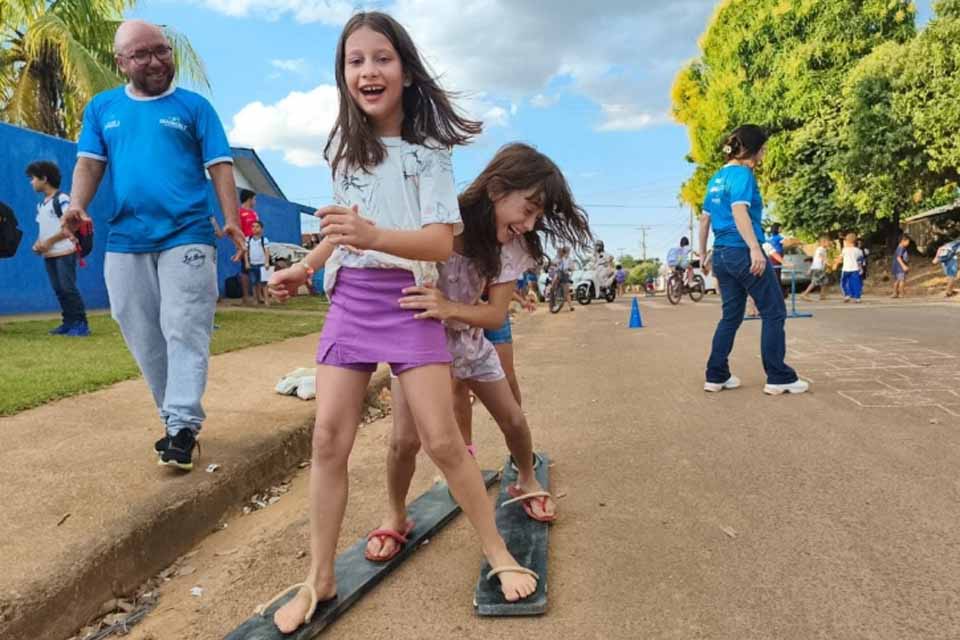 Atividades recreativas realizadas pelo Detran e Prefeitura de Jaru movimentam comunidade do Jardim dos Estados