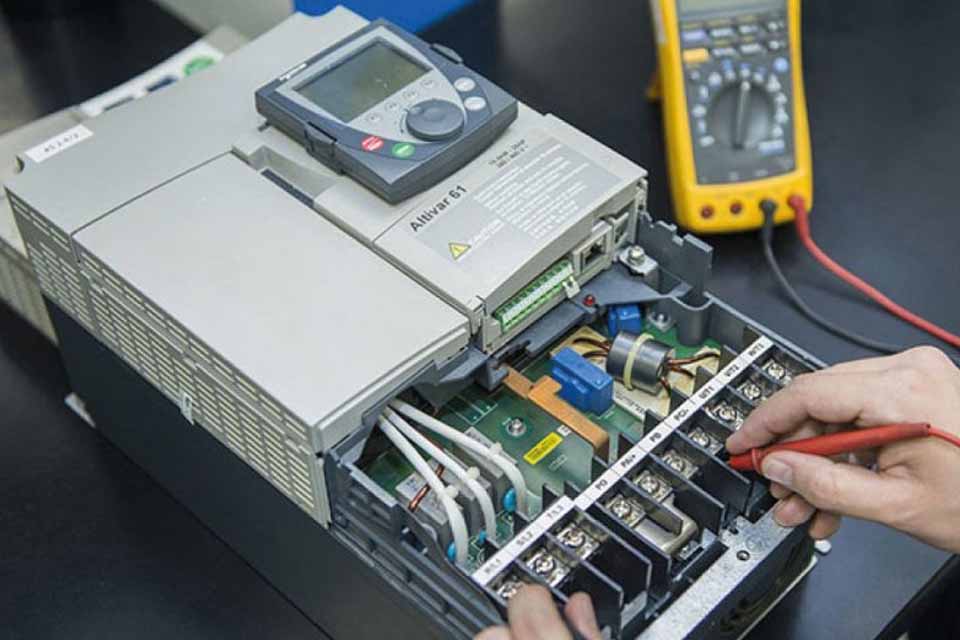 Entenda a importância de um inversor de frequência