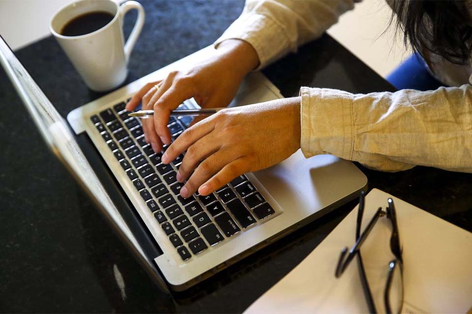 Conheça as regras previstas na MP que regulamenta o trabalho remoto